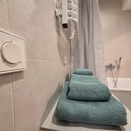 Cozy In Quiet Center Apartment Riga